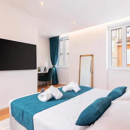 Апартаменты Luxury Volat Old Town