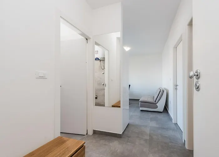 Luxury Volat Old Town Apartment