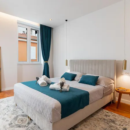 Luxury Volat Old Town شقة *